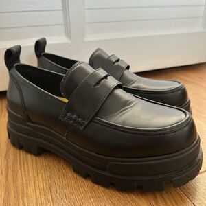 Men’s Vegan Black Loafers